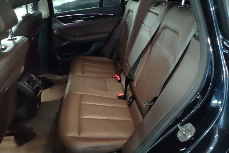 Used BMW X3 2022 xDrive25i M Sport Package Interior 4