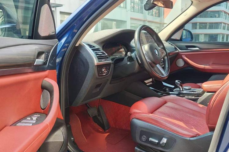 Used BMW X3 2022 Second Facelift xDrive30i Leading Edition M Night Sky Package Interior 6