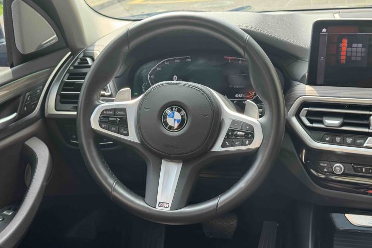 Used BMW X3 2022 xDrive30i Luxury Model M Night Sky Package Interior 8