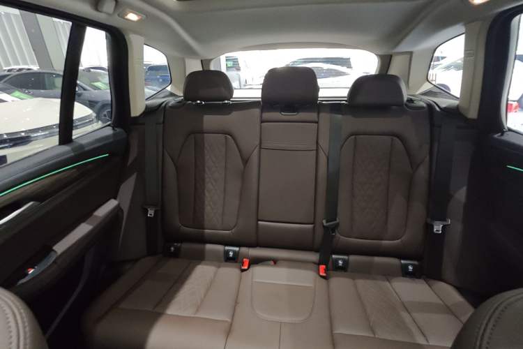 Used BMW X3 2022 xDrive30i Luxury Model M Night Sky Package Interior 9
