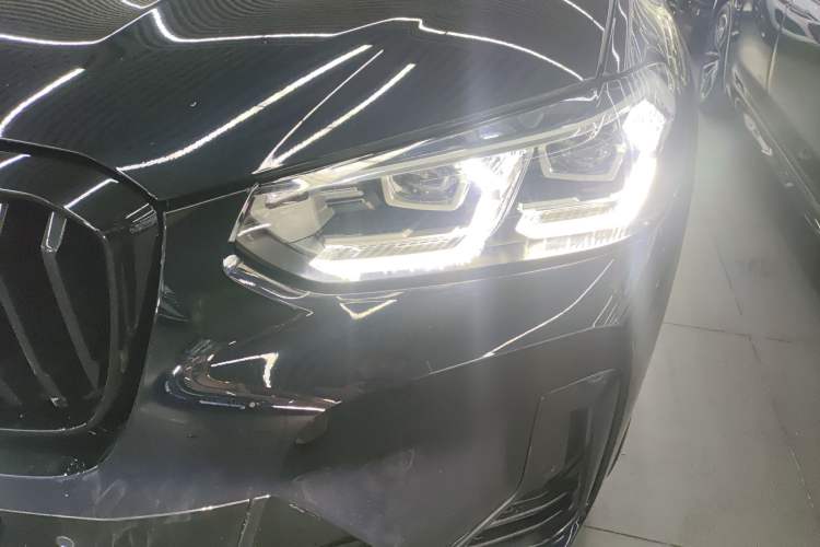 Used BMW X3 2022 Second Facelift xDrive30i Leading Edition M Night Sky Package Left Front Headlight