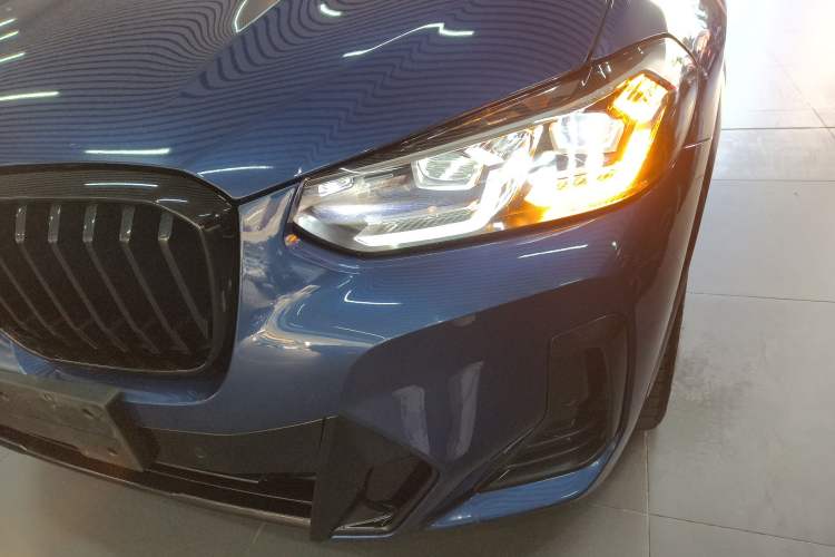 Used BMW X3 2022 Second Facelift xDrive30i Leading Edition M Night Sky Package Left Front Headlight