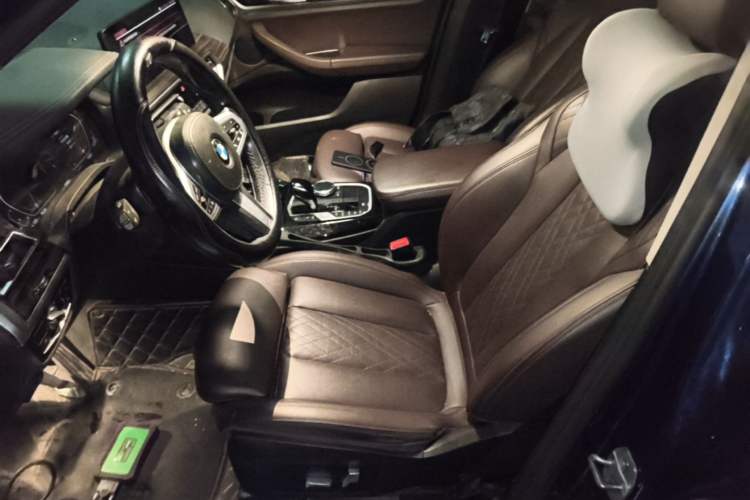 Used BMW X3 2022 xDrive25i M Sport Package Left Front Seat