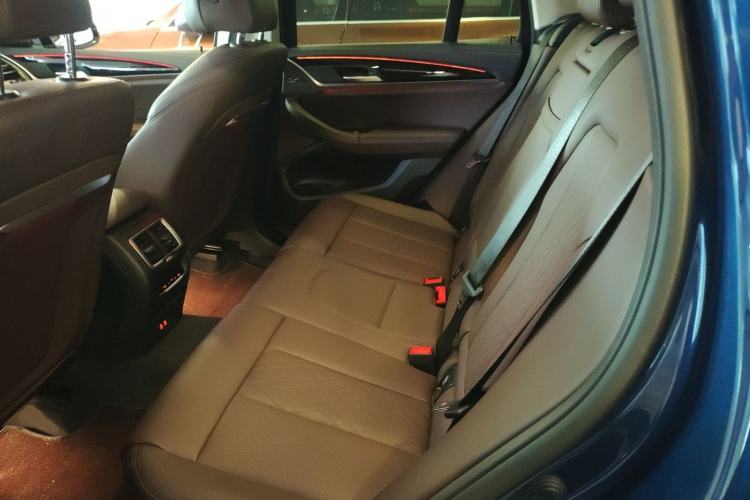 Used BMW X3 2022 xDrive25i M Sport Package Left Rear Seat