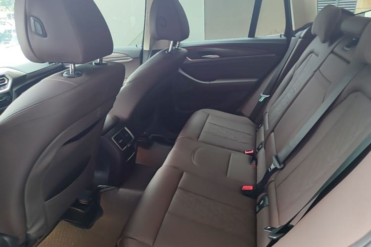 Used BMW X3 2022 xDrive30i Luxury Model M Night Sky Package Left Rear Seat