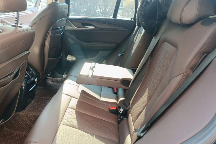 Used BMW X3 2022 xDrive30i Luxury Model M Night Sky Package Left Rear Seat