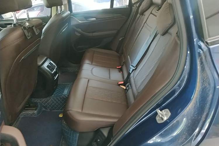 Used BMW X3 2022 xDrive30i Luxury Model M Night Sky Package Left Rear Seat