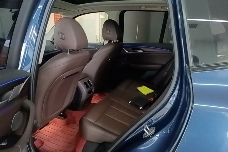 Used BMW X3 2022 Second Facelift xDrive30i Leading Edition M Night Sky Package Left Rear Seat