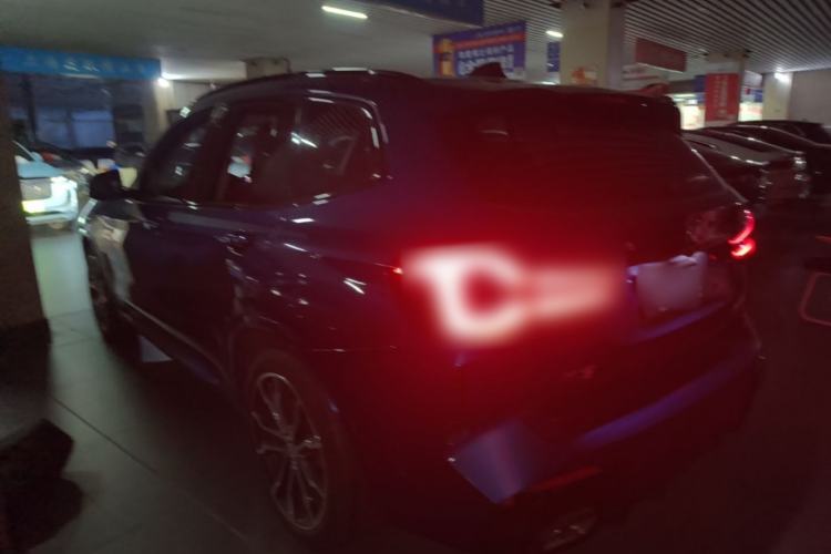 Used BMW X3 2022 Second Facelift xDrive30i Leading Edition M Night Sky Package Rear Left 45 Deg