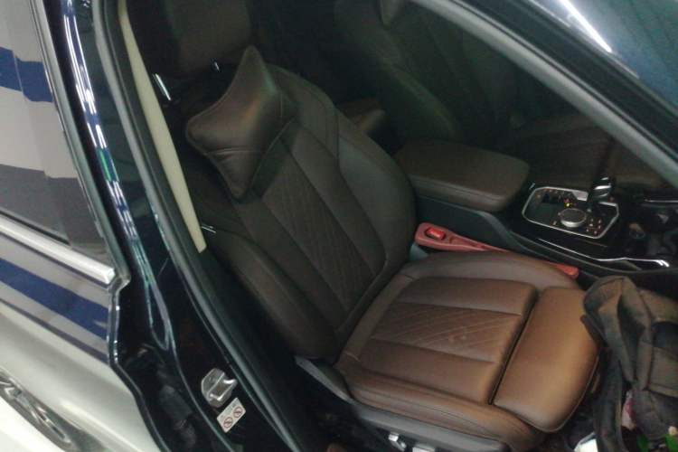 Used BMW X3 2022 xDrive25i M Sport Package Right Front Seat