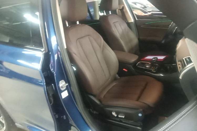 Used BMW X3 2022 xDrive30i Luxury Model M Night Sky Package Right Front Seat