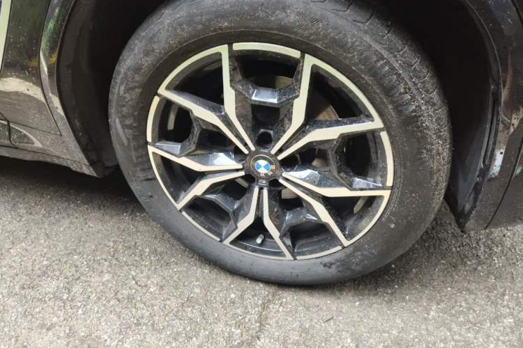 Used BMW X3 2022 Restyled xDrive25i M Sport Package Right Front Wheel Hub