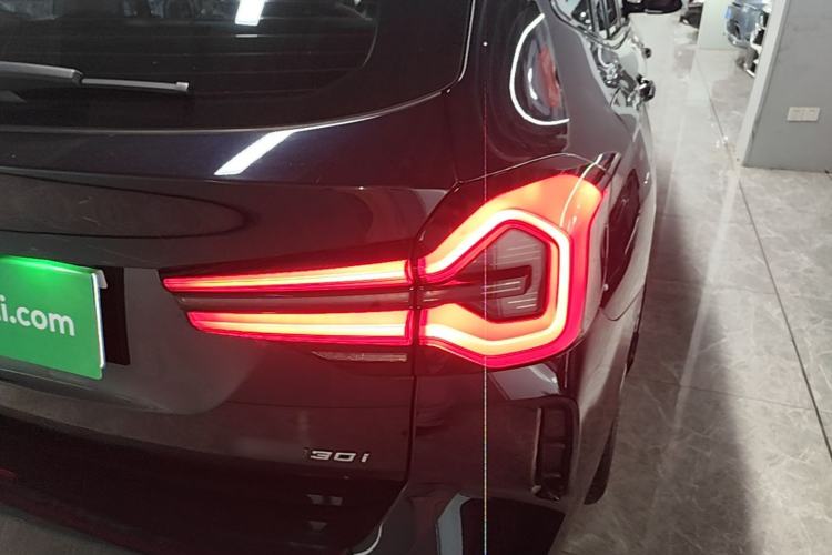 Used BMW X3 2022 Second Facelift xDrive30i Leading Edition M Night Sky Package Right Rear Taillight