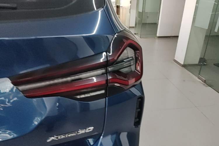 Used BMW X3 2022 Second Facelift xDrive30i Leading Edition M Night Sky Package Right Rear Taillight