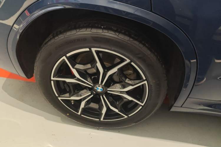 Used BMW X3 2022 xDrive25i M Sport Package Right Rear Wheel Hub
