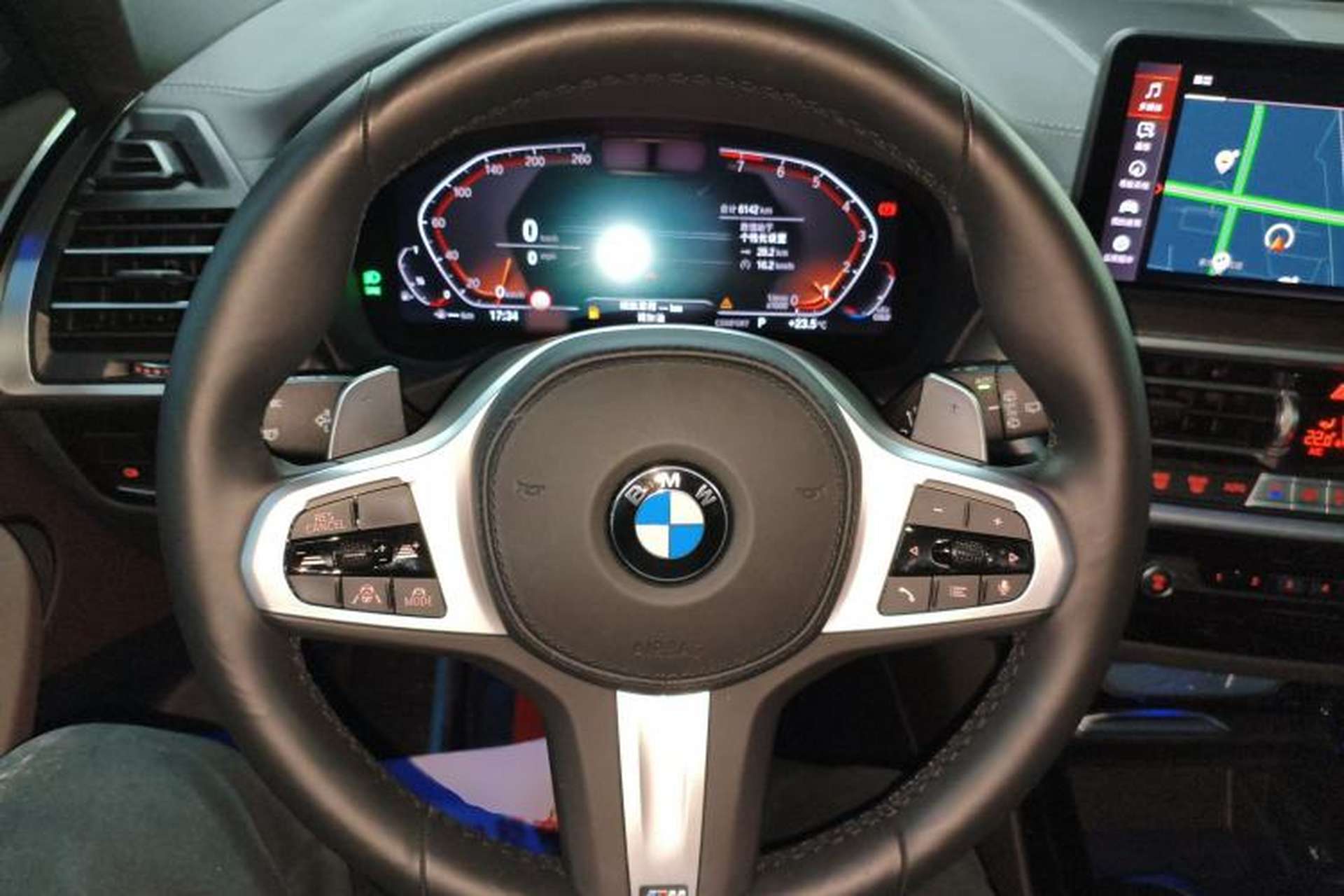 Used BMW X3 2022 xDrive30i Luxury Edition M Night Sky Package Steering Wheel
