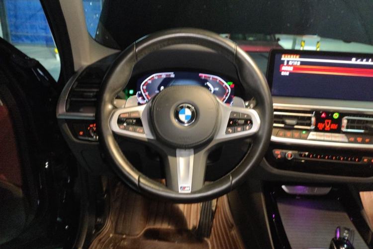 Used BMW X3 2022 Facelift xDrive30i Luxury Edition M Night Edition Package Steering Wheel