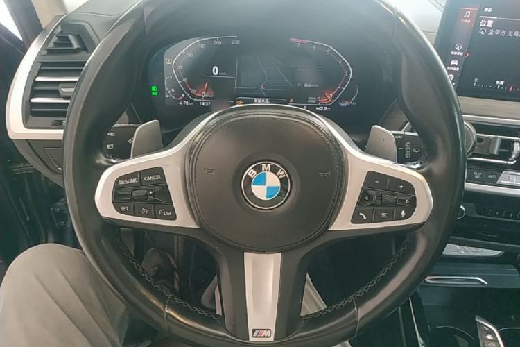 Used BMW X3 2022 xDrive30i Luxury Model M Night Sky Package Steering Wheel