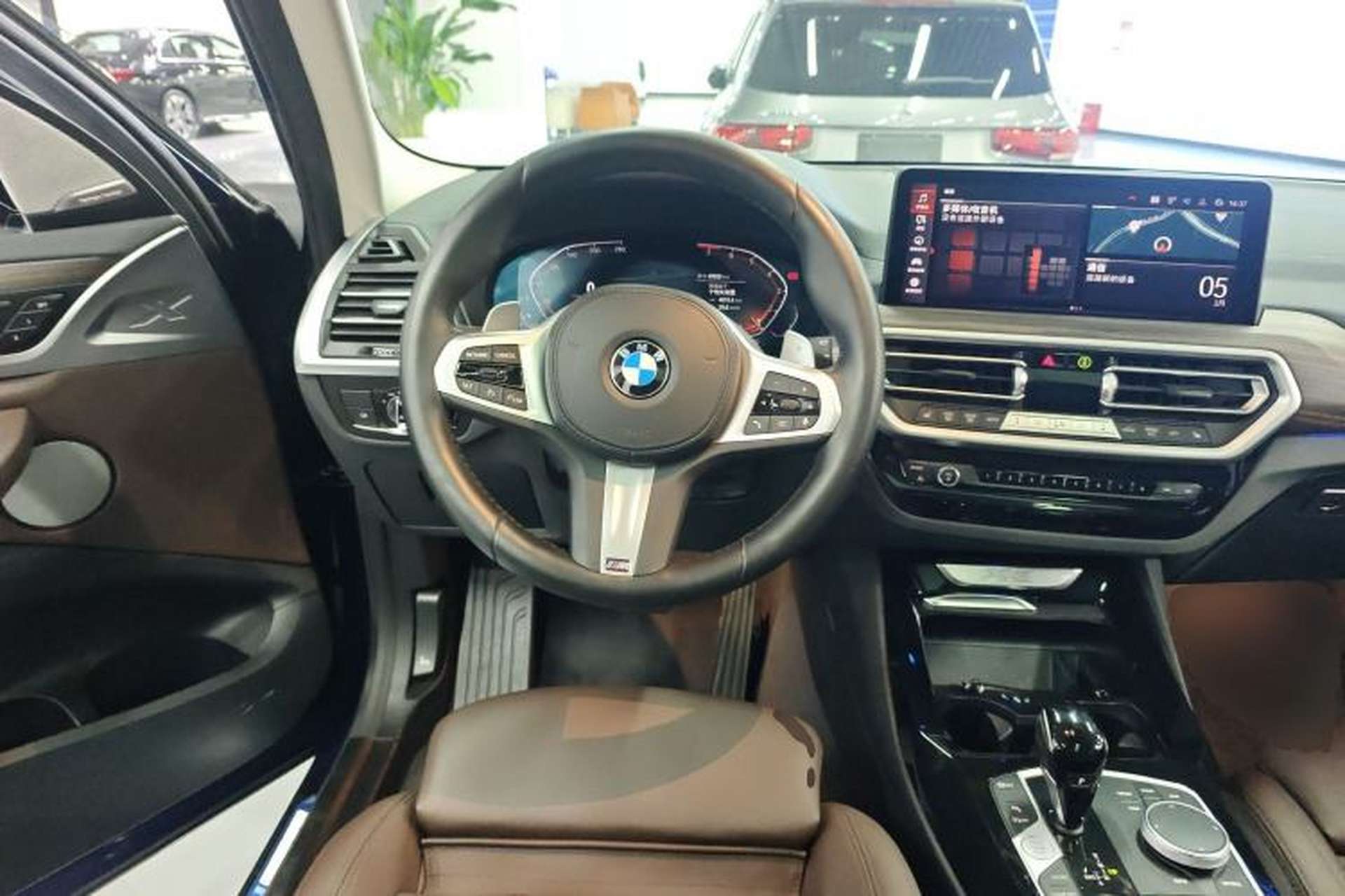 Used BMW X3 2022 xDrive30i Luxury Model M Night Sky Package Steering Wheel