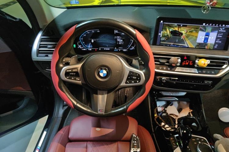 Used BMW X3 2022 xDrive30i Luxury Model M Night Sky Package Steering Wheel