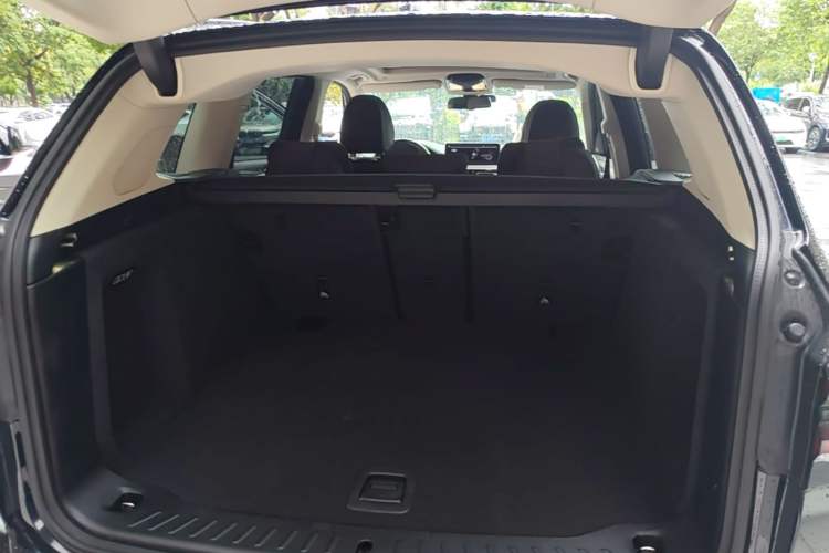 Used BMW X3 2022 xDrive30i Luxury Model M Night Sky Package Trunk