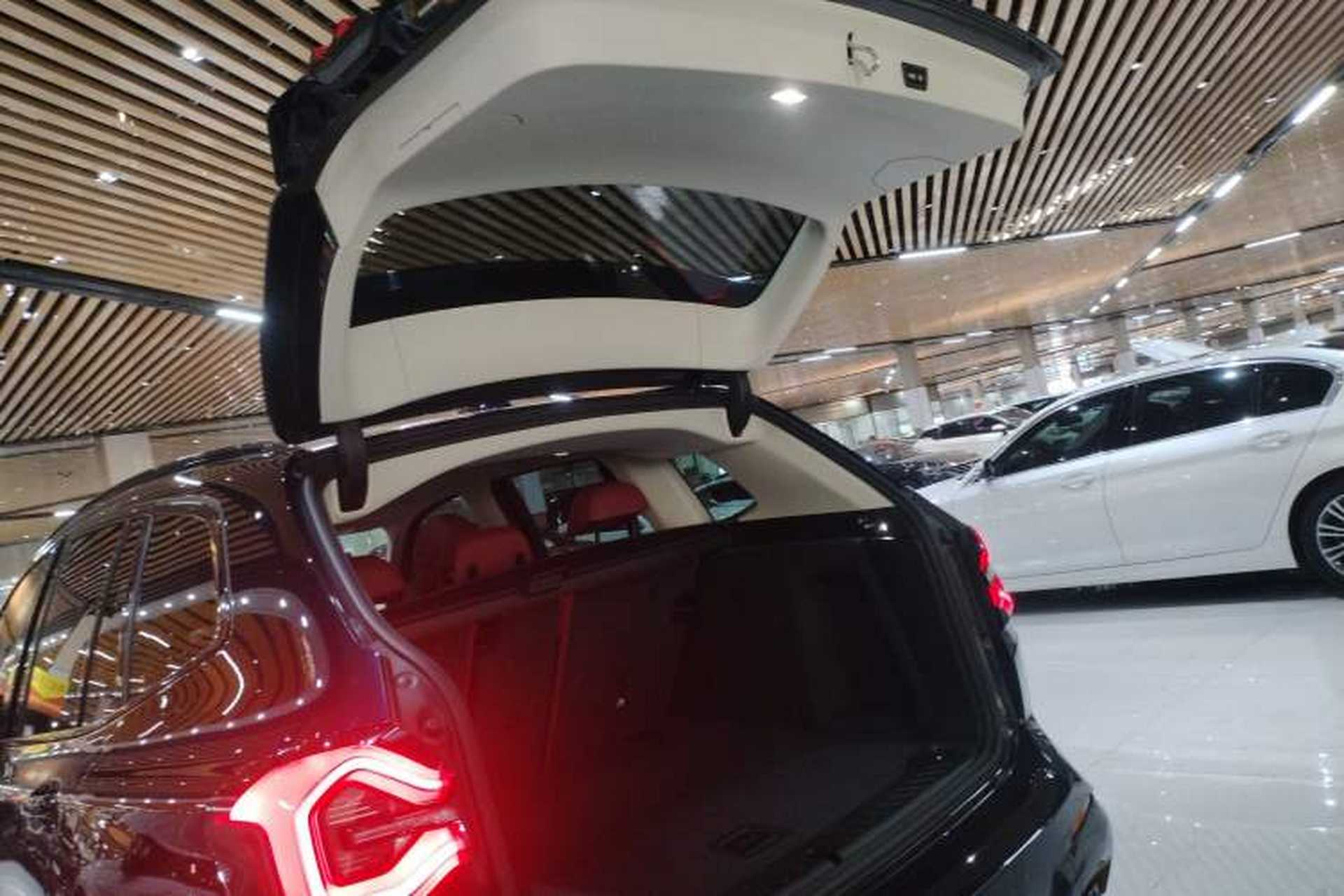 Used BMW X3 2022 Facelift xDrive30i Luxury Edition M Night Edition Package Trunk