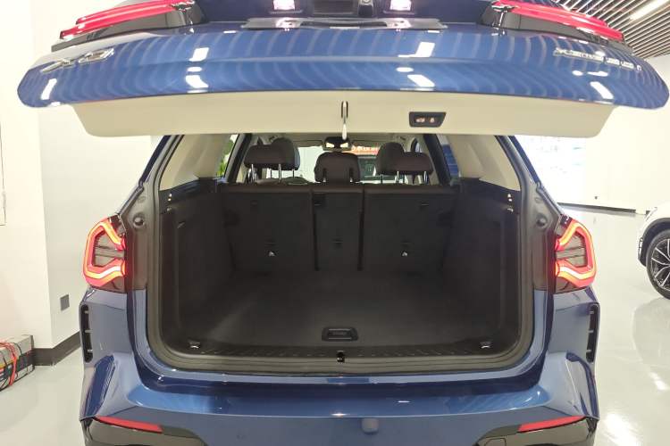Used BMW X3 2022 xDrive30i Luxury Model M Night Sky Package Trunk