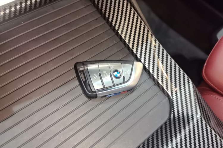 Used BMW X3 2022 xDrive30i Luxury Model M Night Sky Package Vehicle Key