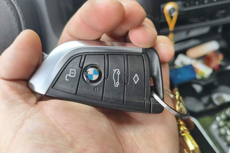 Used BMW X3 2022 M40i Vehicle Key