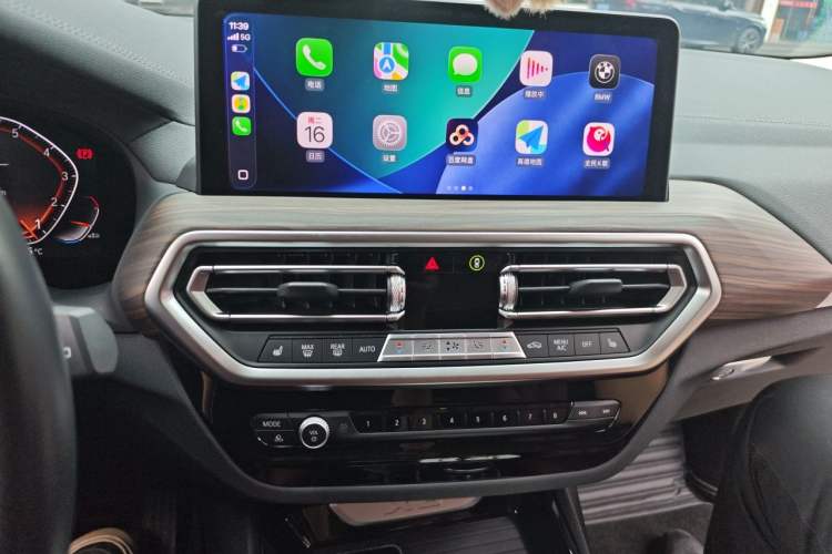 Used BMW X3 2022 Second Facelift xDrive30i Leading Edition M Night Sky Package Audio And AC Panel