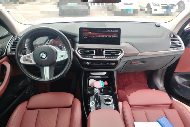 Used BMW X3 2022 xDrive30i Luxury Model M Night Sky Package Center Console
