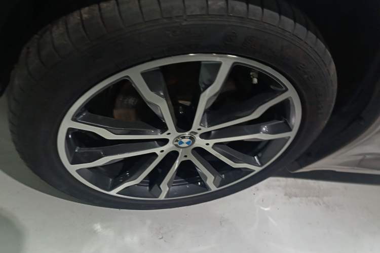 Used BMW X3 2022 xDrive30i Luxury Model M Night Sky Package Exterior 7