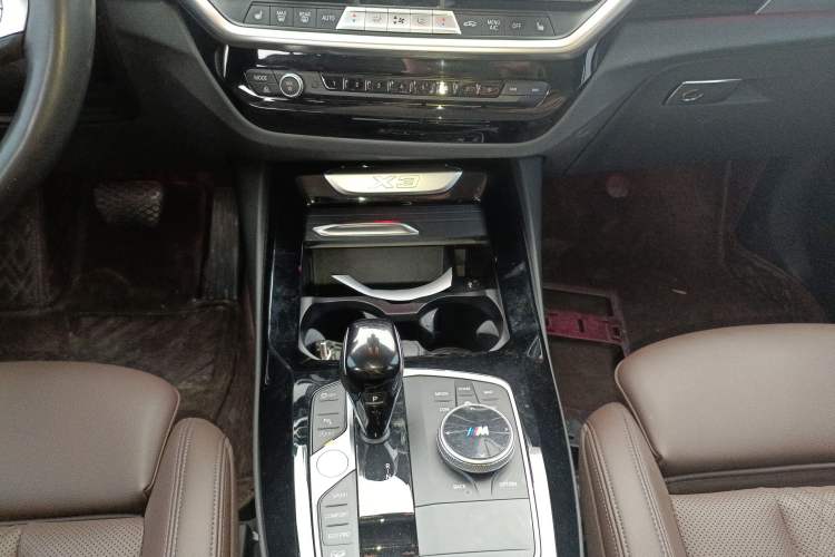 Used BMW X3 2022 Restyled xDrive25i M Sport Package Gear Lever