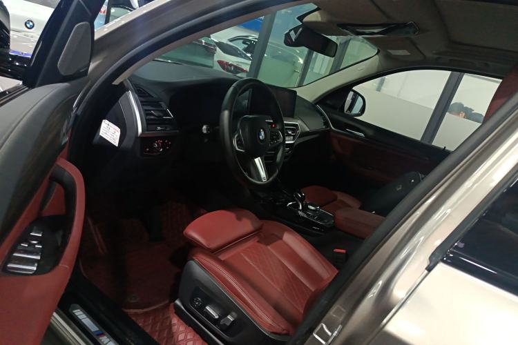 Used BMW X3 2022 xDrive30i Luxury Model M Night Sky Package Interior 3