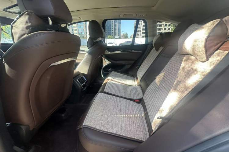 Used BMW X3 2022 xDrive25i M Sport Package Interior 3
