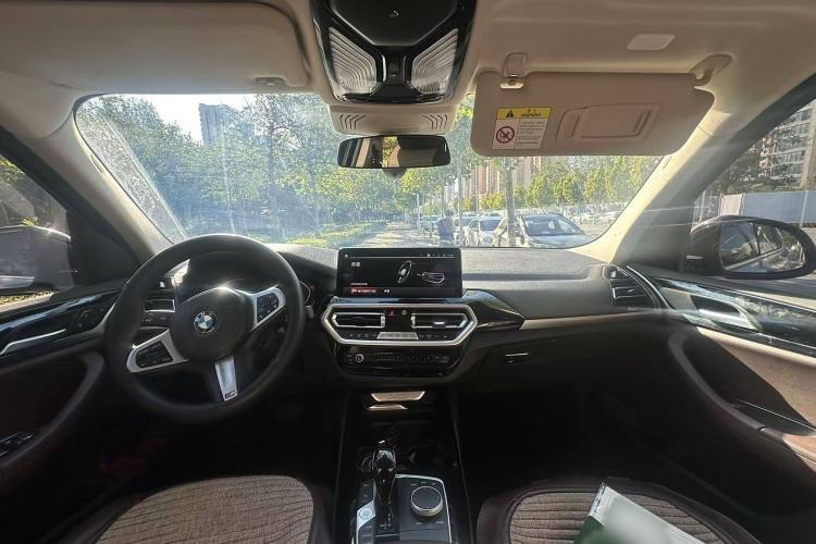 Used BMW X3 2022 xDrive25i M Sport Package Steering Wheel