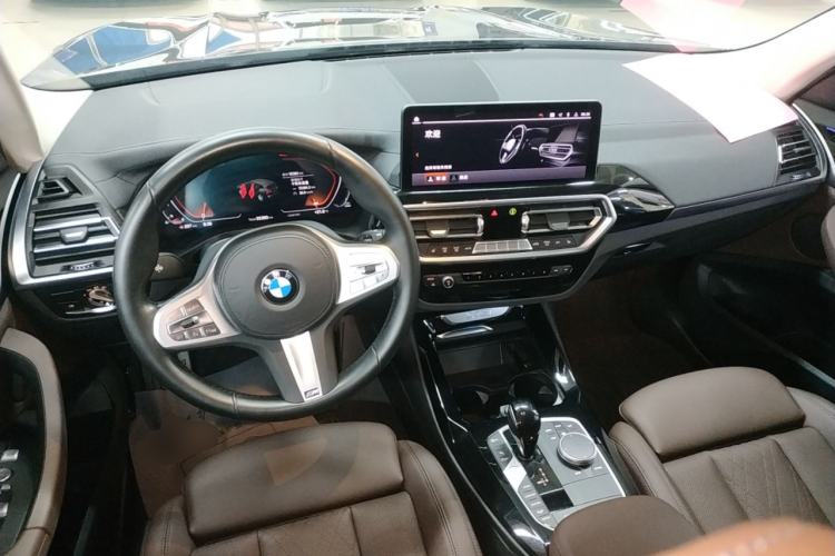 Used BMW X3 2022 Restyled xDrive25i M Sport Package Center Console