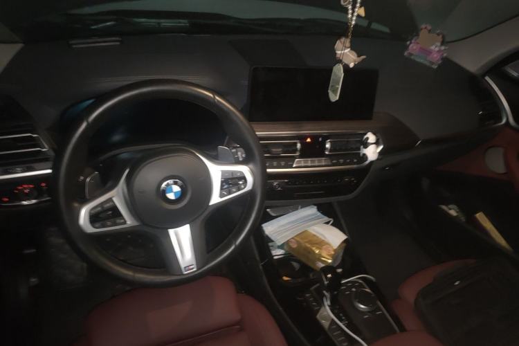 Used BMW X3 2022 Facelift xDrive30i Luxury Edition M Night Edition Package Center Console