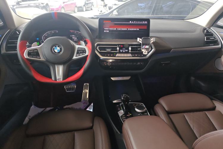 Used BMW X3 2022 Restyled xDrive30i Luxury Edition M Night Sky Package Center Console