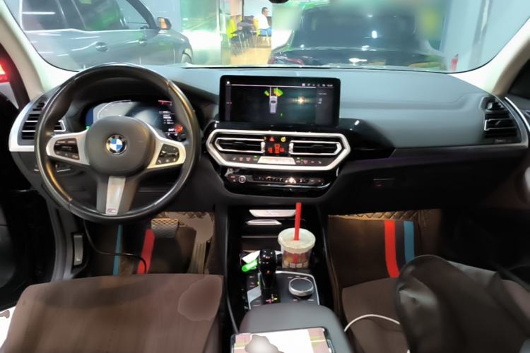 Used BMW X3 2022 xDrive25i M Sport Package Center Console