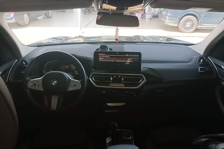 Used BMW X3 2022 Restyled xDrive25i M Sport Package Center Console