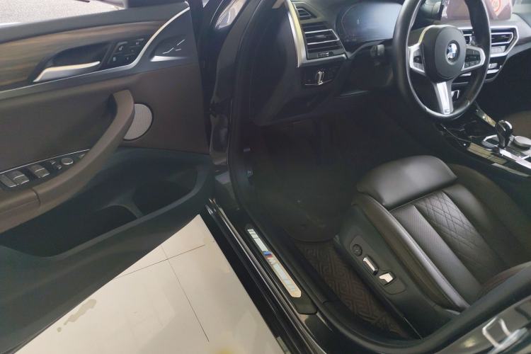 Used BMW X3 2022 xDrive30i Luxury Model M Night Sky Package Driver Seat