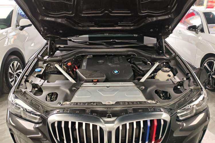 Used BMW X3 2022 Restyled xDrive25i M Sport Package Engine Bay