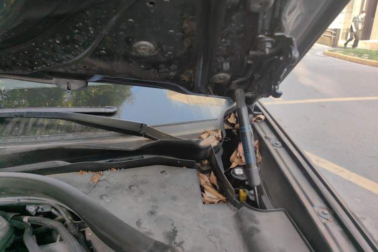 Used BMW X3 2022 xDrive25i M Sport Package Engine Bay Left