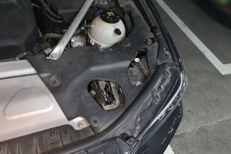 Used BMW X3 2022 xDrive25i M Sport Package Engine Bay Left