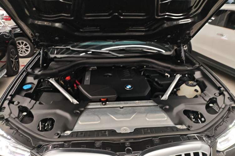 Used BMW X3 2022 xDrive25i M Sport Package Engine Bay