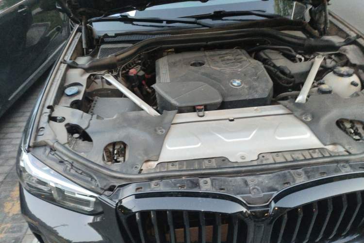 Used BMW X3 2022 Facelift xDrive30i Luxury Edition M Night Edition Package Engine Bay Right