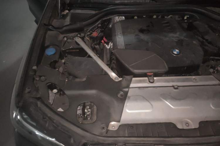 Used BMW X3 2022 Facelift xDrive30i Luxury Edition M Night Edition Package Engine Bay Right