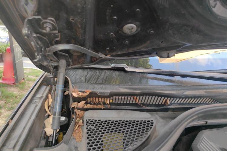 Used BMW X3 2022 xDrive25i M Sport Package Engine Bay Right