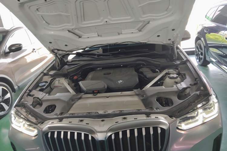 Used BMW X3 2022 Restyled xDrive25i M Sport Package Engine Bay
